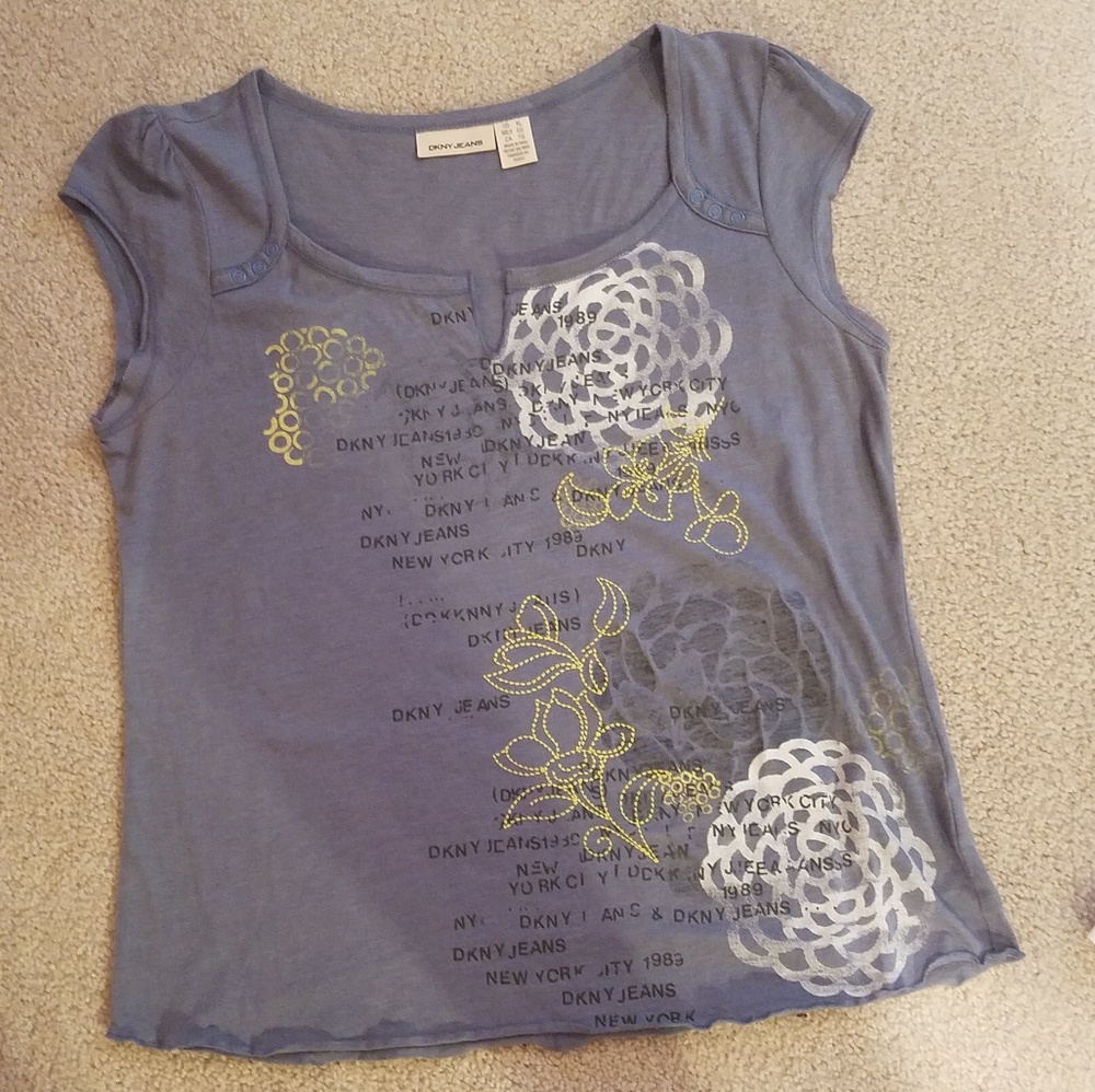 Ladies  top   DKNY BRAND GRAY